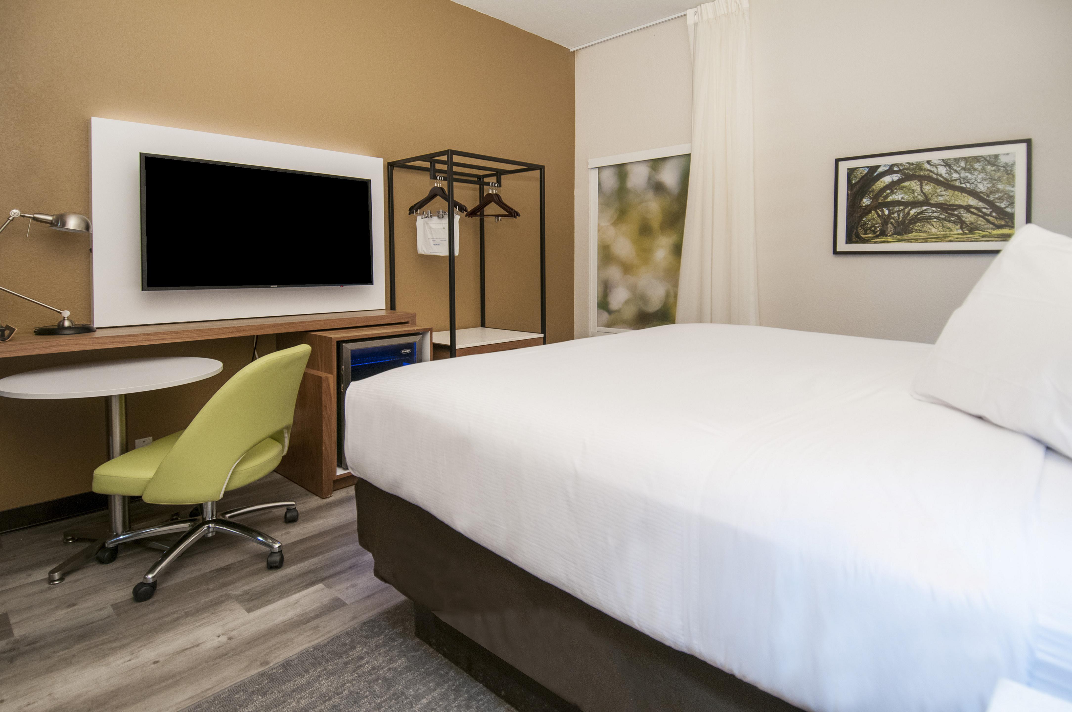 วินด์แฮม การ์เดน อเล็กซานเดรีย Hotel ภายนอก รูปภาพ
